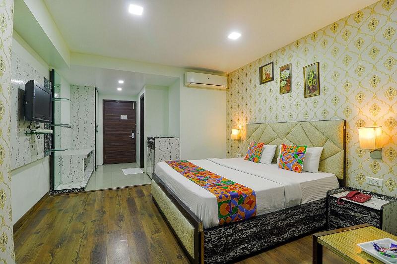 FabHotel Prime Z Grand image