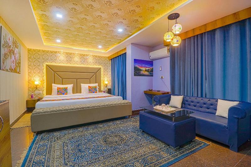 FabHotel Prime Z Grand image