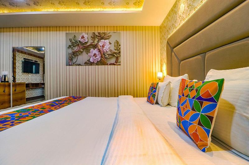 FabHotel Prime Z Grand image