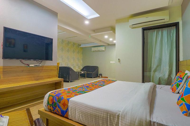 FabHotel Prime Z Grand image