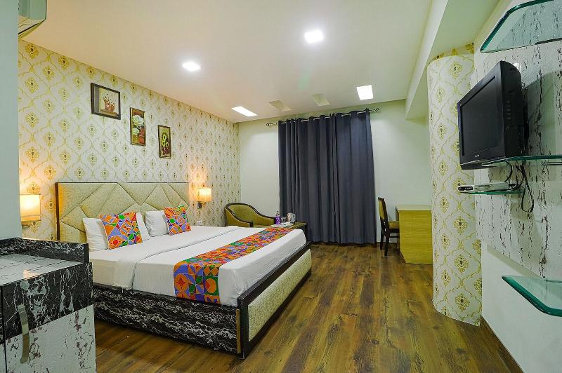 FabHotel Prime Z Grand image