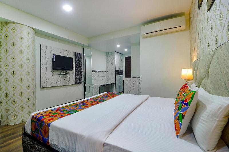FabHotel Prime Z Grand image