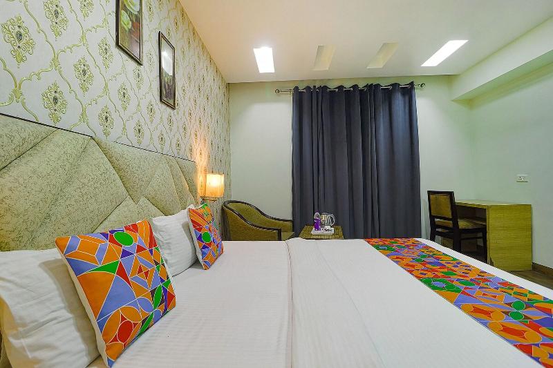 FabHotel Prime Z Grand image