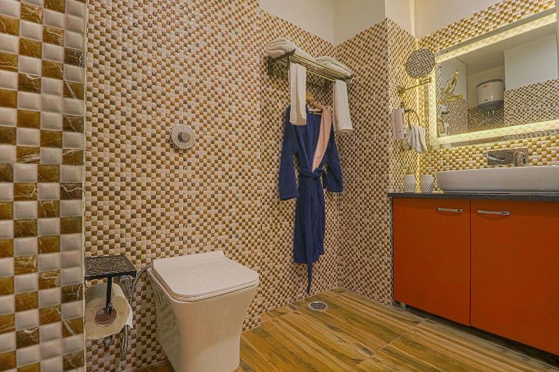 FabHotel Prime Z Grand image