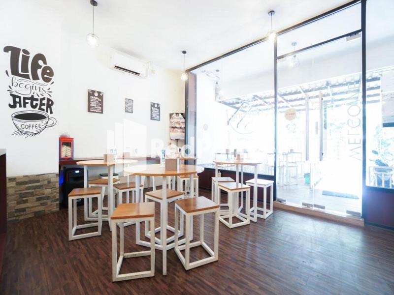 Eascot Hotel RedPartner image
