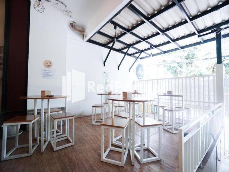 Eascot Hotel RedPartner image