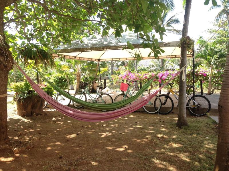 Casa de las Flores Tropical Lodge image