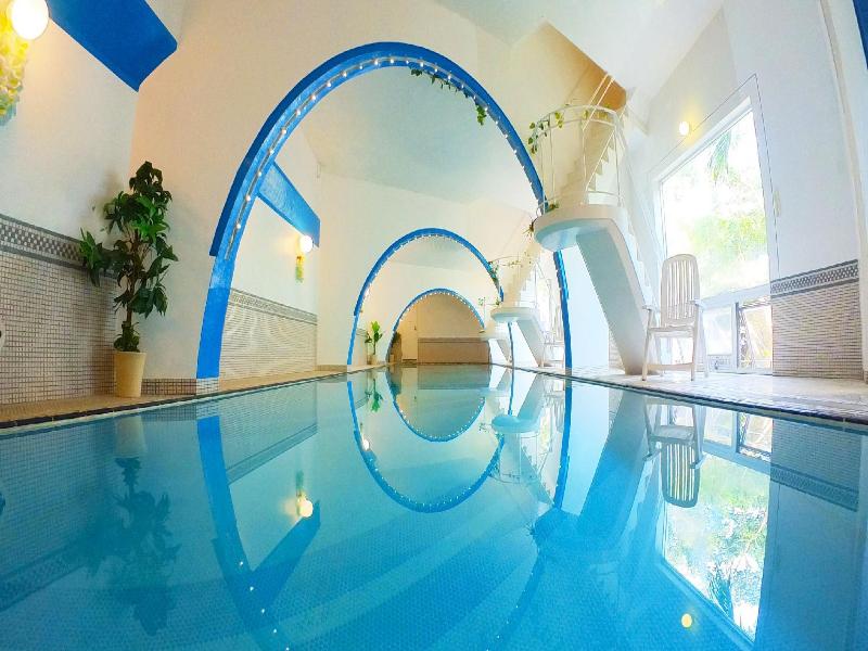 Coral Garden 7 Pools