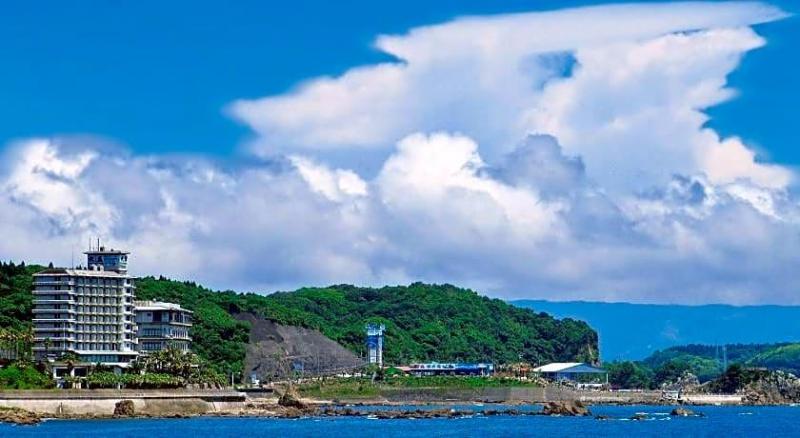 Daikoku Resort Hotel - Image 3