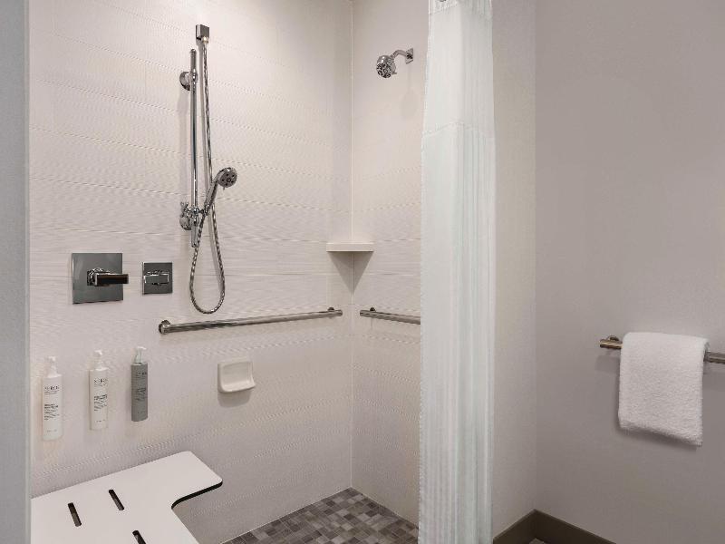 Hilton Garden Inn Nashville West End Avenue image
