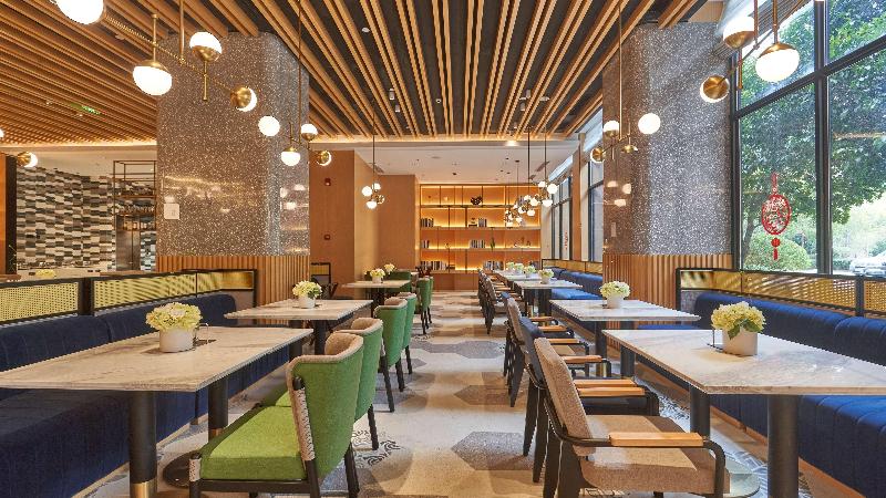 Hilton Garden Inn Chenzhou Beihu image