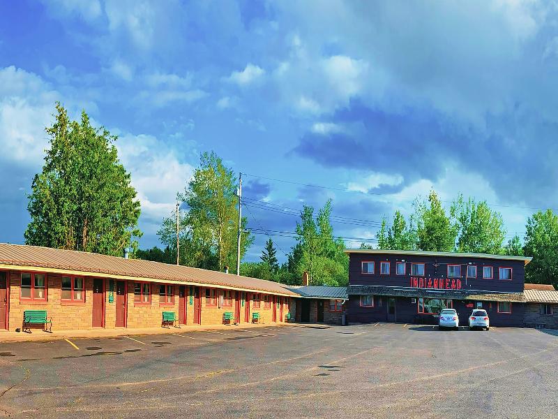 Indianhead Ironwood Hotel — general view
