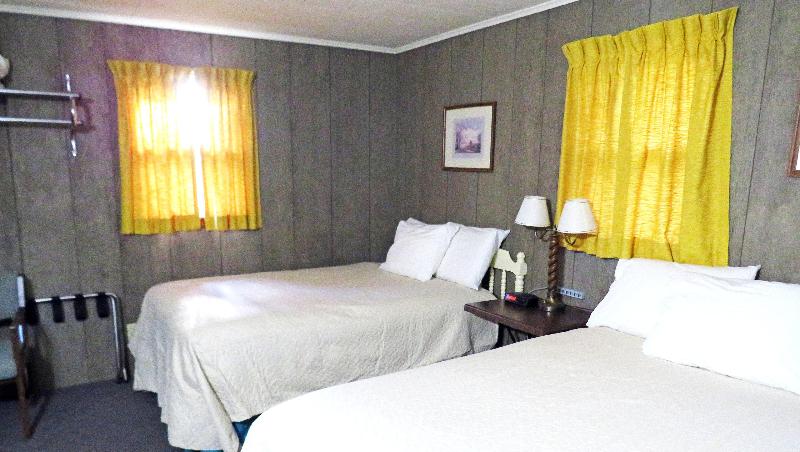 Indianhead Ironwood Hotel image
