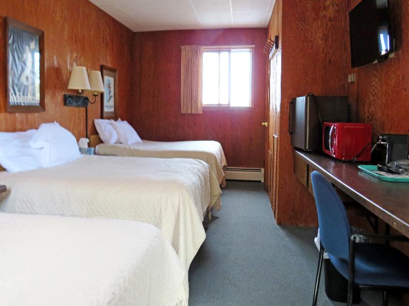 Indianhead Ironwood Hotel image