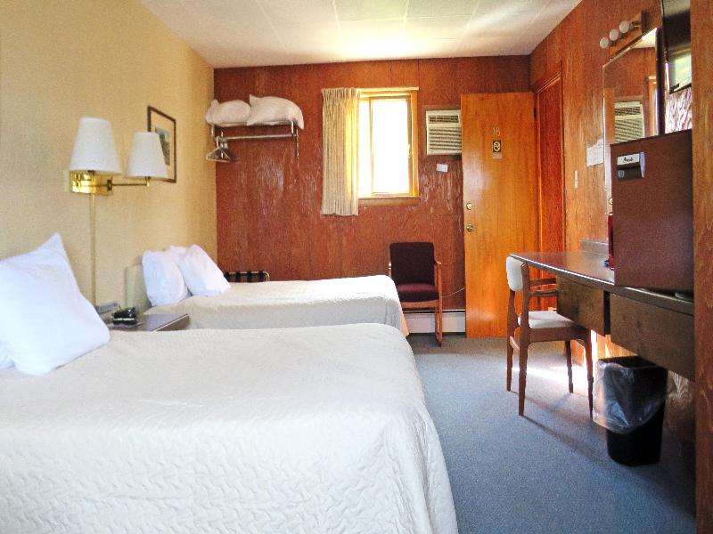 Indianhead Ironwood Hotel image
