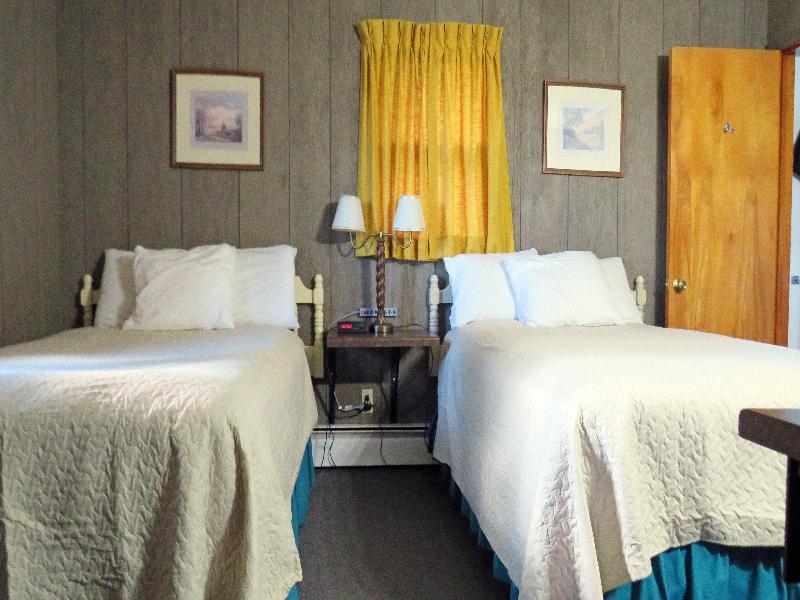 Indianhead Ironwood Hotel image