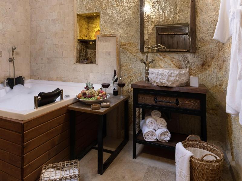 Kayata Cave Suites image