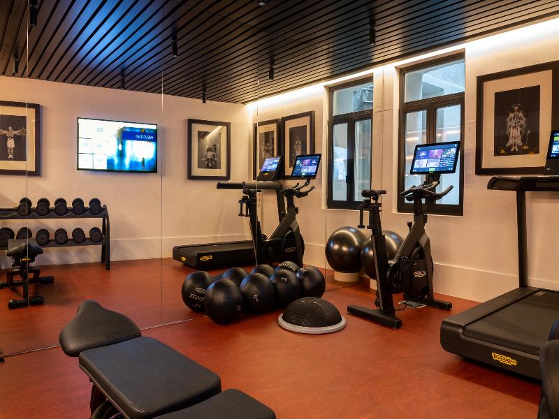 Hotel Montera Madrid, Curio Collection by Hilton image