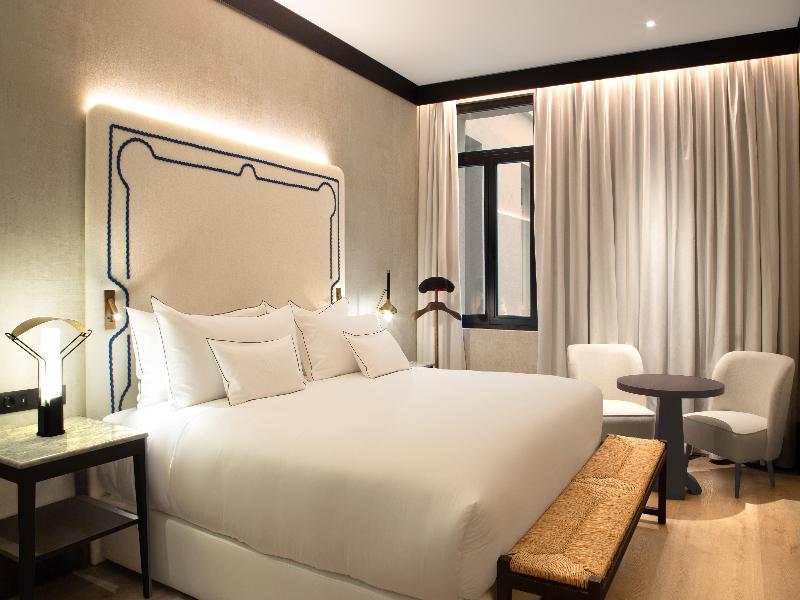 Hotel Montera Madrid, Curio Collection by Hilton image
