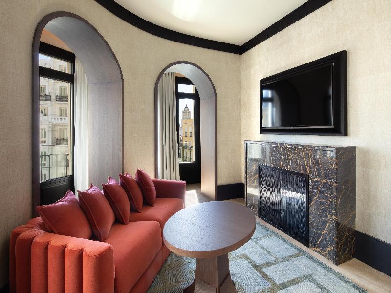 Hotel Montera Madrid, Curio Collection by Hilton image