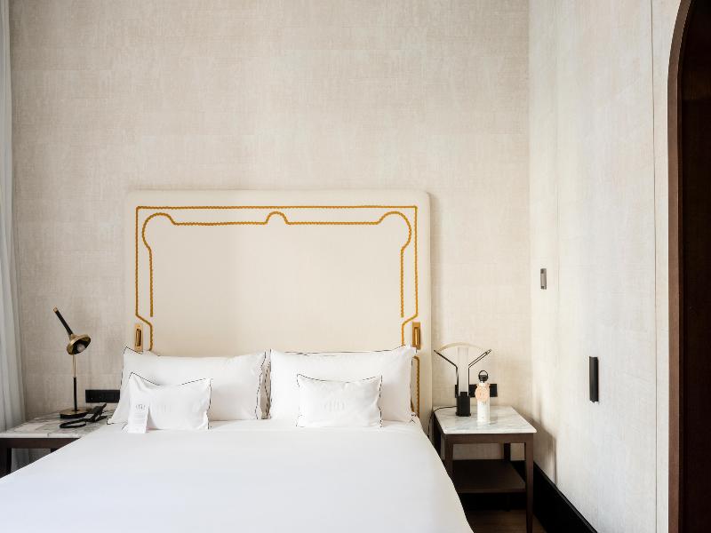 Hotel Montera Madrid, Curio Collection by Hilton image