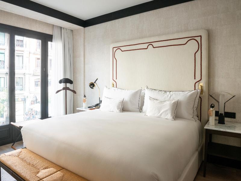 Hotel Montera Madrid, Curio Collection by Hilton image