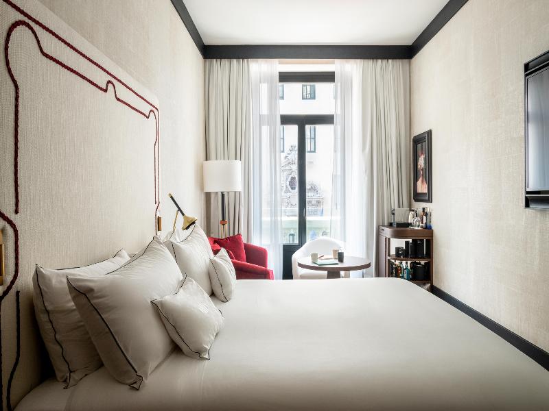 Hotel Montera Madrid, Curio Collection by Hilton image