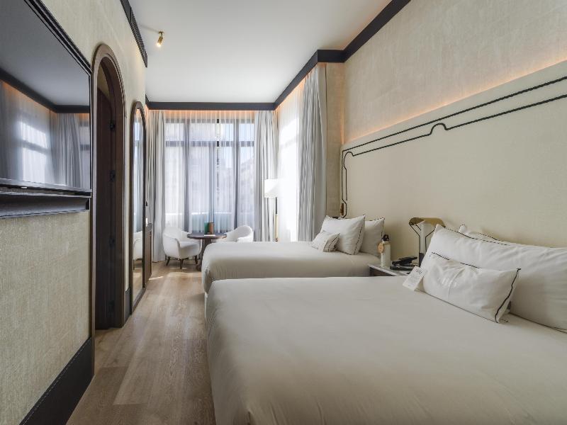 Hotel Montera Madrid, Curio Collection by Hilton image