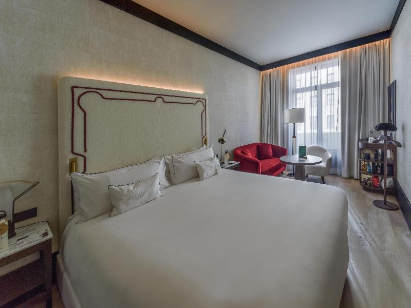 Hotel Montera Madrid, Curio Collection by Hilton image