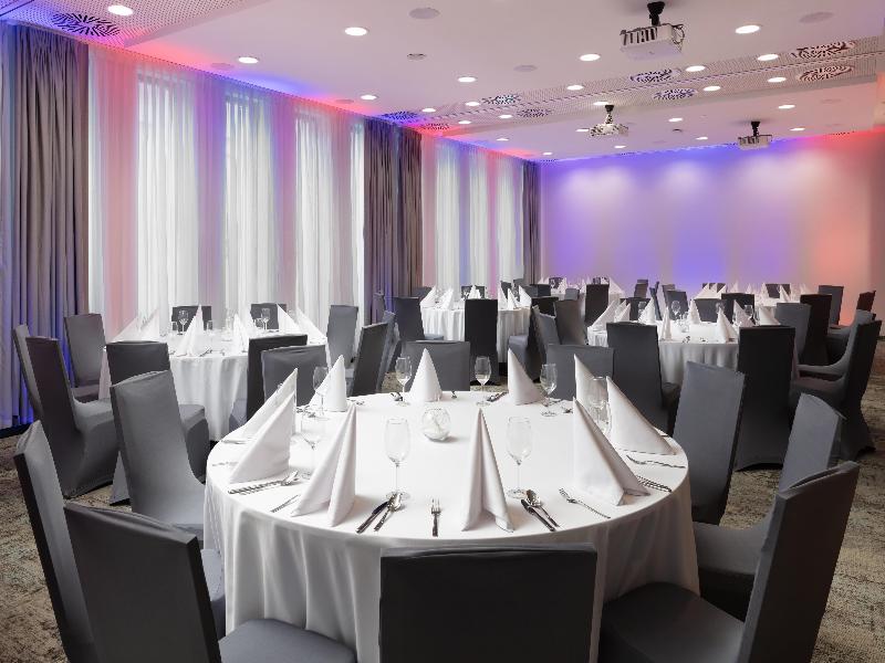 Hampton by Hilton Lodz City Center image