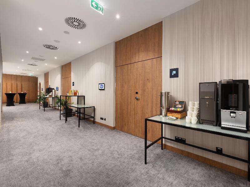 Hampton by Hilton Lodz City Center image