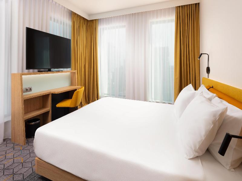 Hampton by Hilton Lodz City Center image