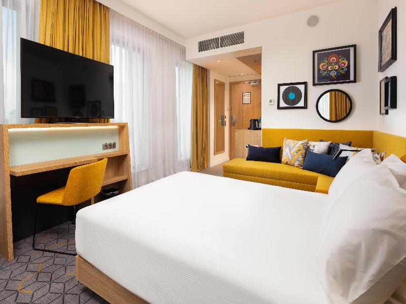 Hampton by Hilton Lodz City Center image