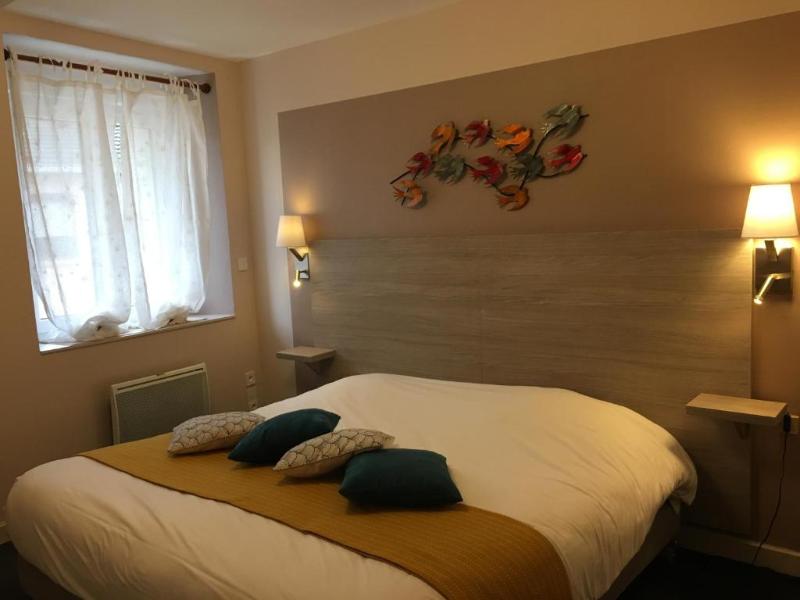 Logis Auberge du Cheval Blanc image