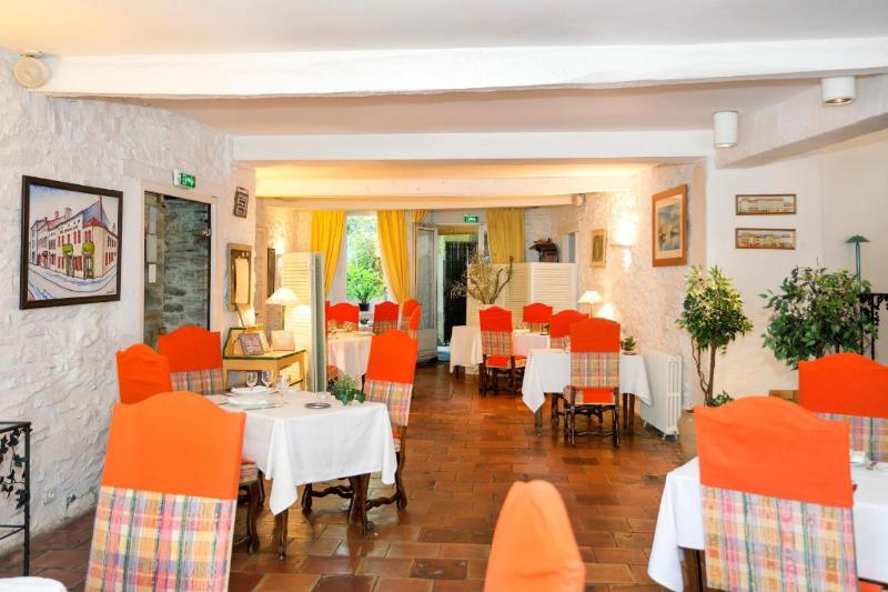 Logis Hotel Restaurant du Midi image