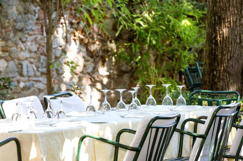Logis Hotel Restaurant du Midi image