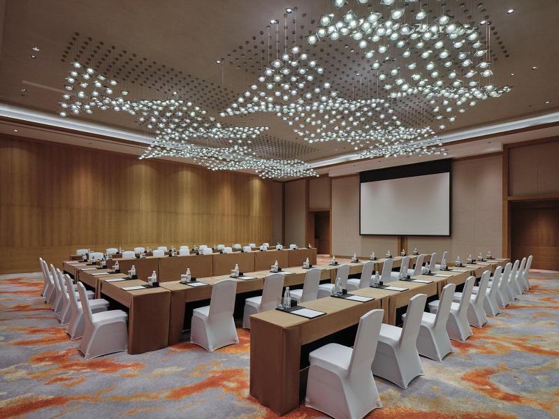 Crowne Plaza Shennongjia image