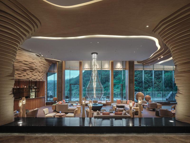 Crowne Plaza Shennongjia image