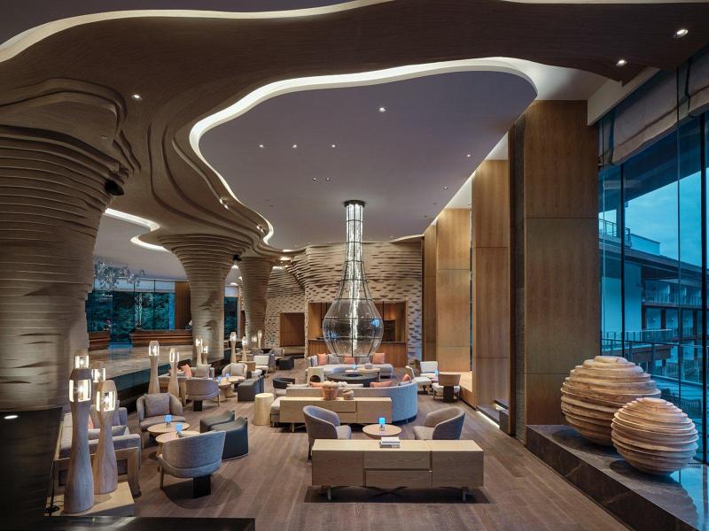 Crowne Plaza Shennongjia image