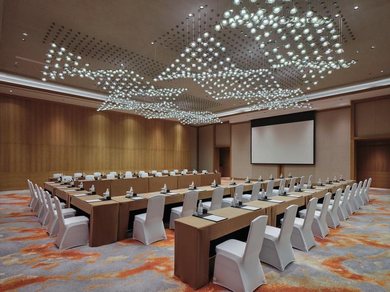 Crowne Plaza Shennongjia image