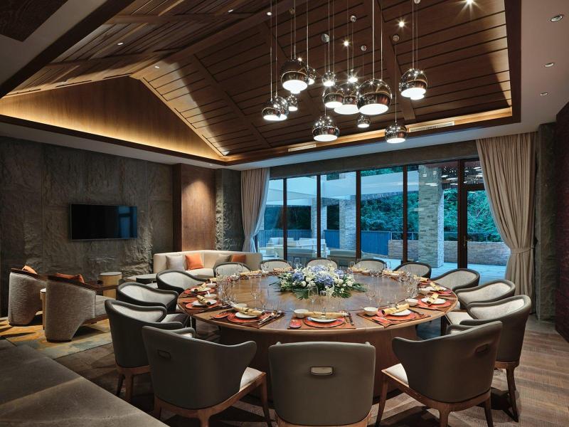 Crowne Plaza Shennongjia image