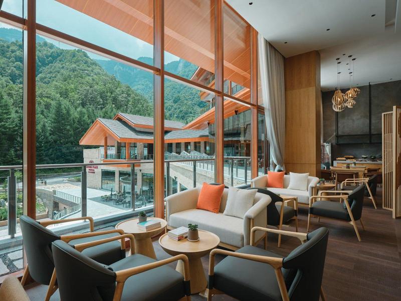 Crowne Plaza Shennongjia image