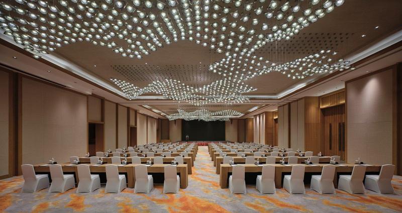 Crowne Plaza Shennongjia image