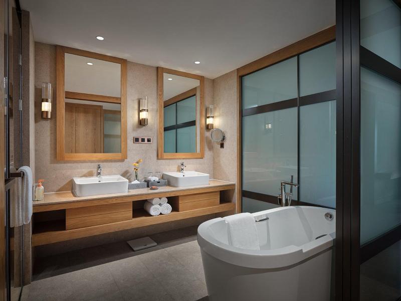 Crowne Plaza Shennongjia image