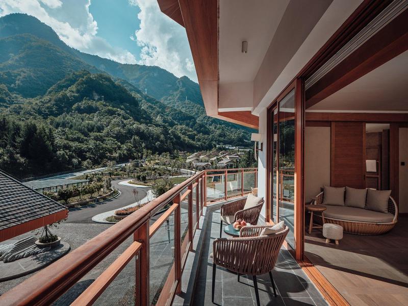 Crowne Plaza Shennongjia image