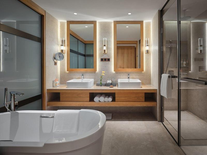 Crowne Plaza Shennongjia image
