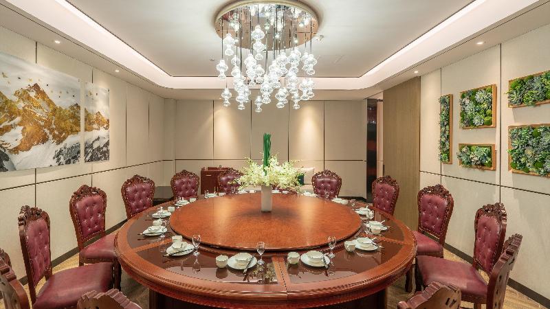 Holiday Inn Express Cangzhou High Tech Zone image