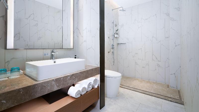 Holiday Inn Express Cangzhou High Tech Zone image