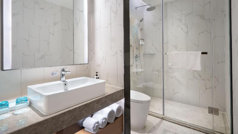 Holiday Inn Express Cangzhou High Tech Zone image