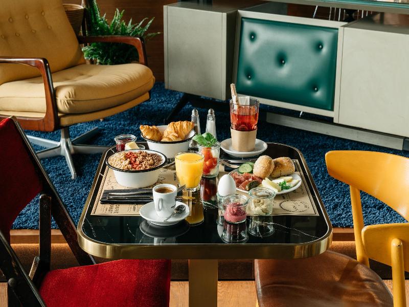 Ruby Ella Hotel Cologne by IHG image